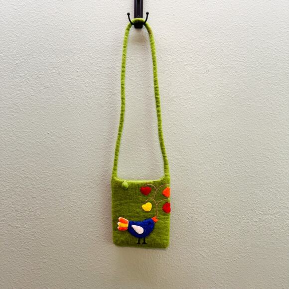 BNB Green Wool Bird + Heart Zip Closure Purse - Picture 1 of 8
